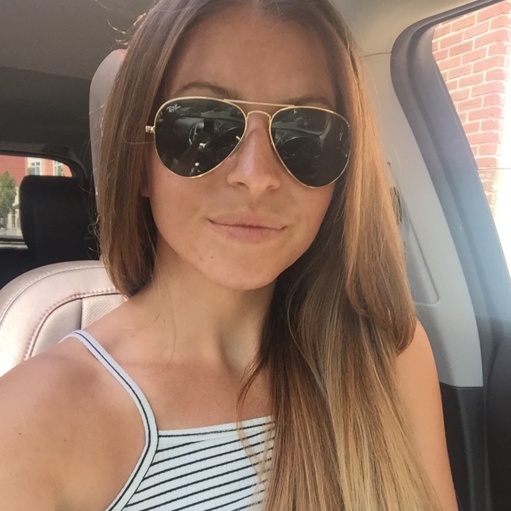 Meet your Posher, Kellie